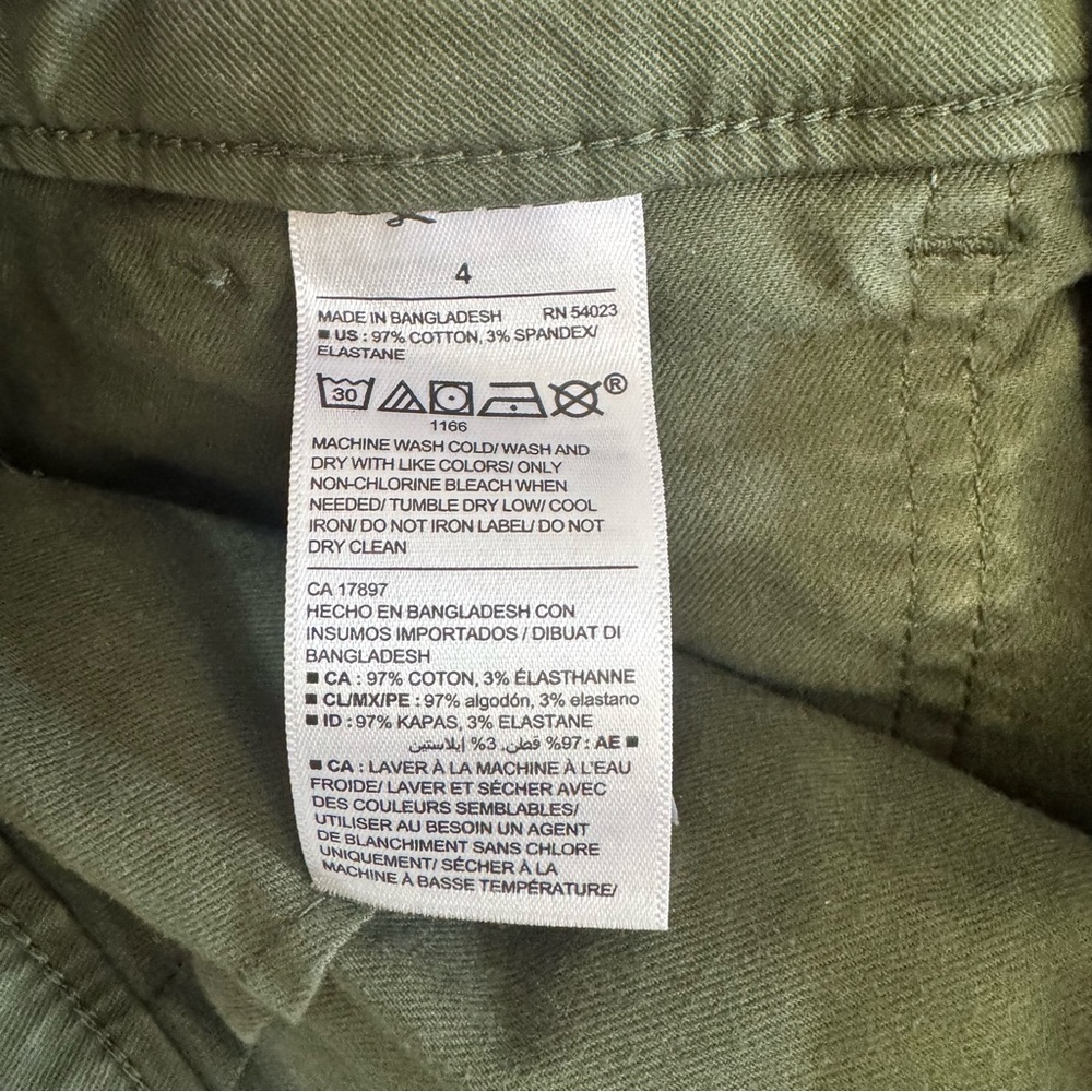 CLOSET CLEAROUT Old Navy Army Green Pixie Pants - Picture 6 of 6